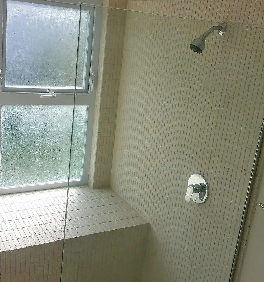 Oceanic View Apartment At Fern Court Saint Ann's Bay 0*,