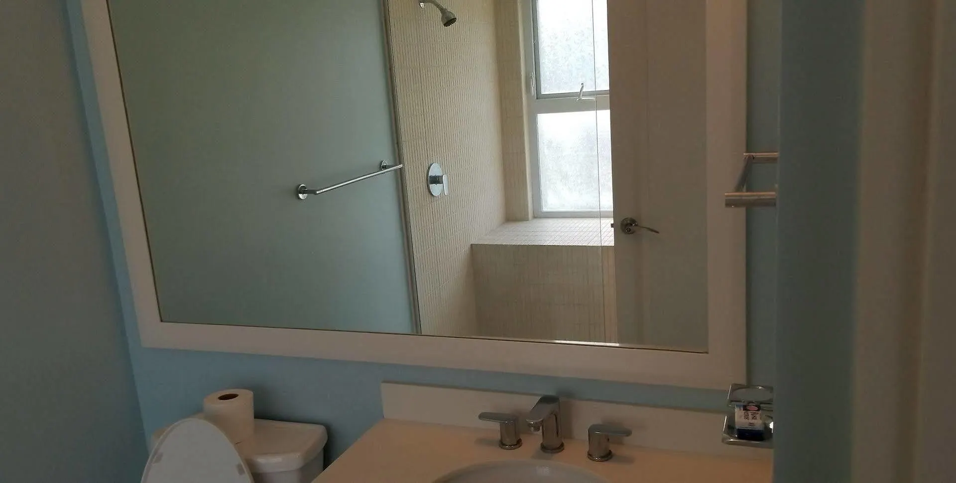 Oceanic View Apartment At Fern Court Saint Ann's Bay